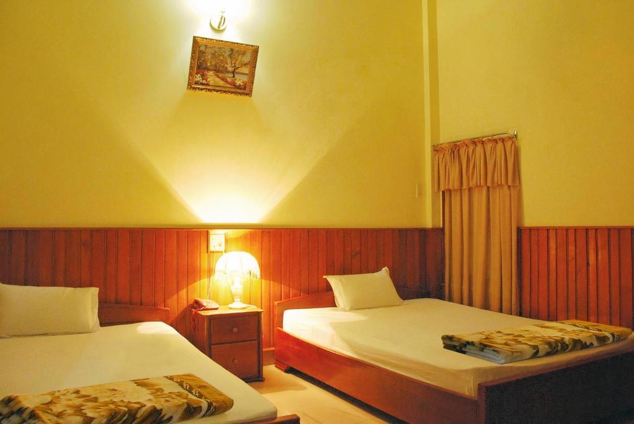 Hai Huong Hotel Куи Нхон Екстериор снимка