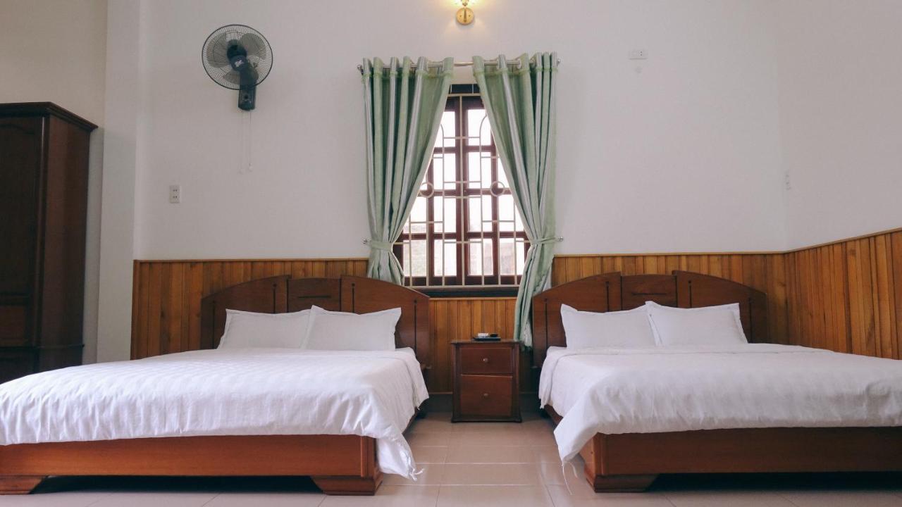 Hai Huong Hotel Куи Нхон Екстериор снимка