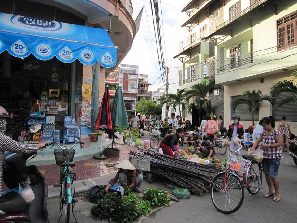 Hai Huong Hotel Куи Нхон Екстериор снимка